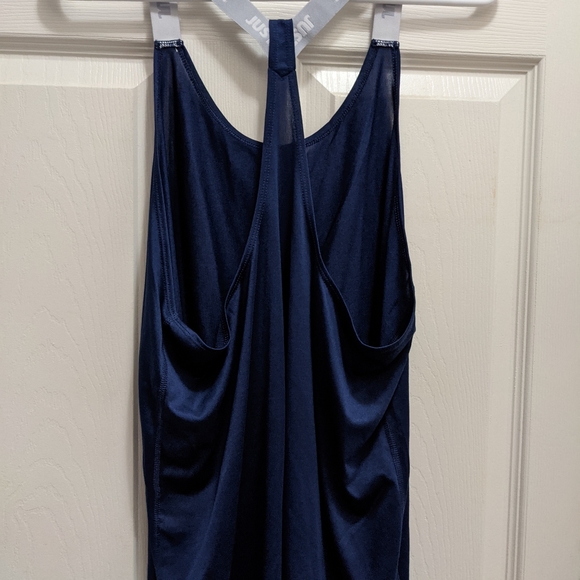 ❤Ladies Nike tank top - Picture 3 of 4